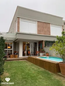Sobrado com 4 Quartos à venda, 170m² no Canto Grande, Bombinhas