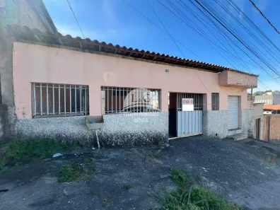 Casa com 5 Quartos à venda, 250m² no São Benedito, Santa Luzia