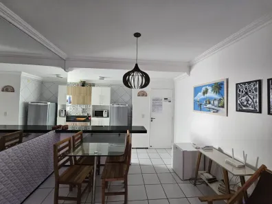 Apartamento com 2 Quartos à venda, 70m² no Porto das Dunas, Aquiraz