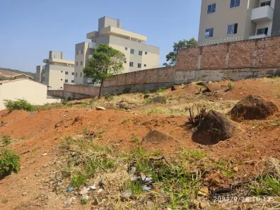 Lote/Terreno à venda, 1200m² no Cândida Ferreira, Contagem