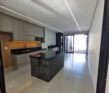 Casa com 3 Quartos à venda, 150m² no Aclimação, Uberlândia