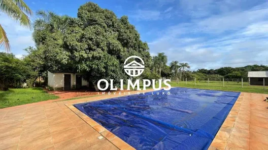 Casa de Condomínio com 6 Quartos para alugar, 700m² no Tocantins, Uberlândia