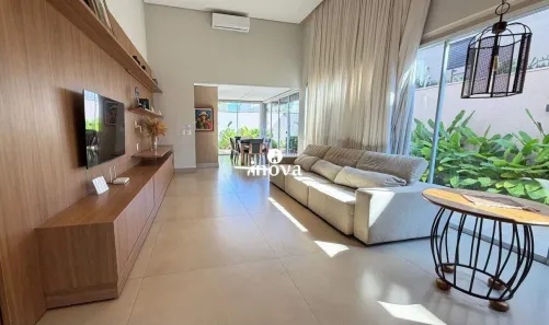 Casa de Condomínio com 4 Quartos à venda, 224m² no Recreio dos Bandeirantes, Uberaba