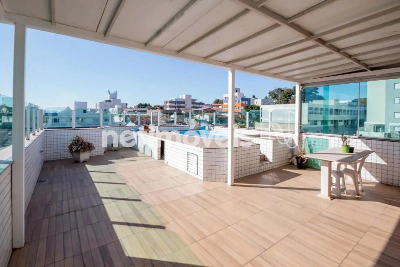 Cobertura com 5 quartos — Indaiá, Belo Horizonte