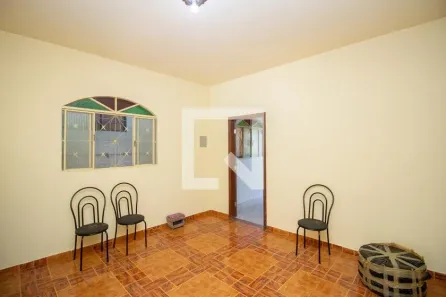 Casa com 7 Quartos à venda, 576m² no Tropical, Contagem