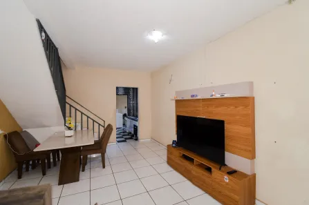 Casa com 3 Quartos para alugar, 150m² no Jardim Albertina, Guarulhos