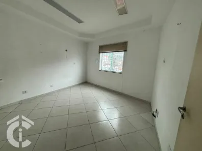 Sobrado com 5 Quartos para alugar, 250m² no Mooca, São Paulo