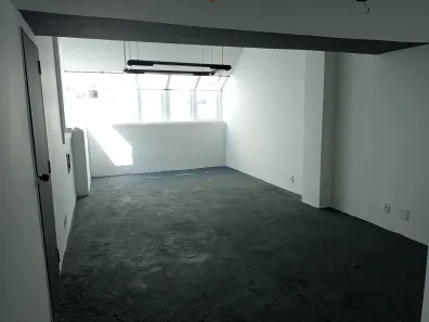 Sala Comercial com 2 Quartos para alugar, 100m² no Auxiliadora, Porto Alegre