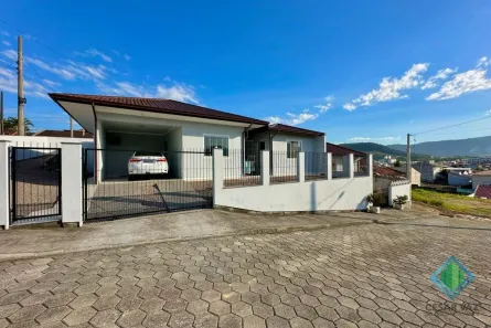 Lote/Terreno à venda, 1977m² no Forquilhas, São José