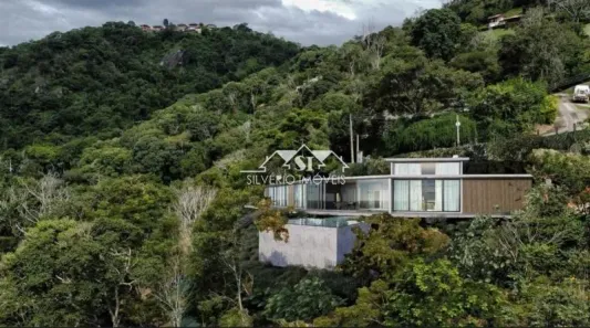 Casa de Condomínio com 4 Quartos à venda, 360m² no Pedro do Rio, Petrópolis