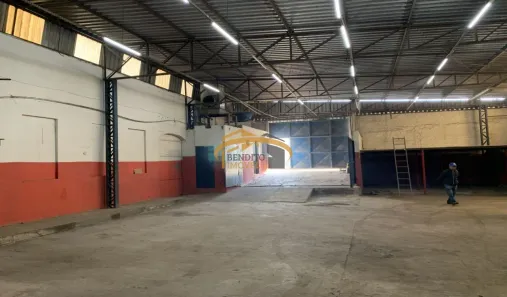 Galpão/Depósito/Armazém para alugar, 300m² no Vila Universal, Barueri