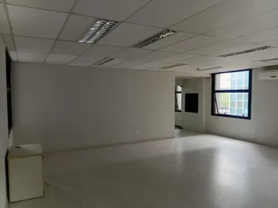 Ponto Comercial para alugar, 84m² no Consolação, São Paulo