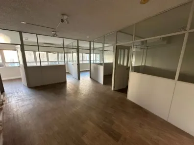Sala Comercial para alugar, 72m² no Centro, Florianópolis
