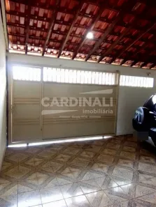 Casa com 3 Quartos à venda, 220m² no Jardim Pinheiros (Vila Xavier), Araraquara