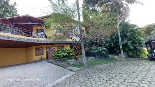 Casa de Condomínio com 4 Quartos à venda, 500m² no Piratininga, Niterói