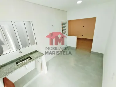 Casa com 2 Quartos para alugar, 40m² no Jardim Clímax, São Paulo