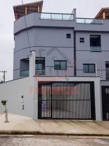 Casa com 2 Quartos à venda, 130m² no Vila Scarpelli, Santo André