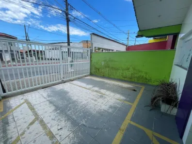 Casa com 5 Quartos para alugar, 100m² no Caiçara, Praia Grande