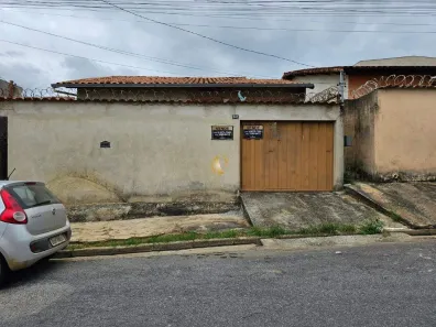 Casa com 1 Quarto à venda, 74m² no Cidade Nova, Sete Lagoas