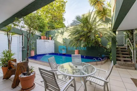 Sobrado com 3 Quartos à venda, 280m² no Vila Madalena, São Paulo