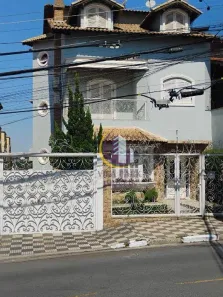 Sobrado com 4 Quartos à venda, 480m² no Bela Vista, Osasco