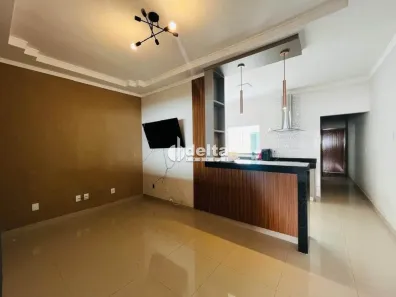 Casa com 2 Quartos à venda, 70m² no Jardim Europa, Uberlândia