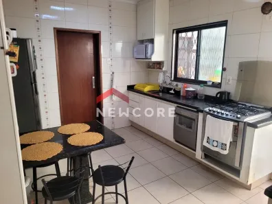 Casa com 2 Quartos à venda, 159m² no Vila Valença, São Vicente