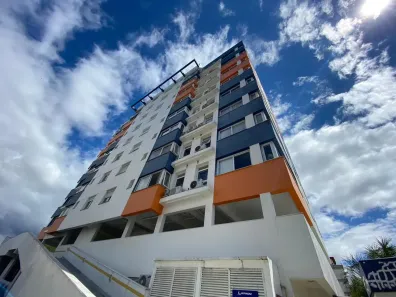 Apartamento com 2 Quartos para alugar, 65m² no Santana, Porto Alegre