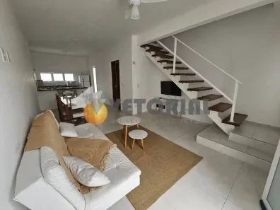 Casa de Condomínio com 2 Quartos à venda, 80m² no Balneário Gardem Mar, Caraguatatuba