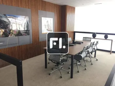Sala Comercial para alugar, 193m² no Vila Cordeiro, São Paulo