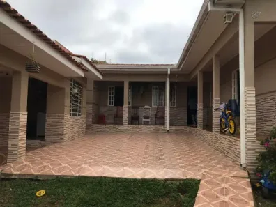 Casa com 5 Quartos à venda, 140m² no Contorno, Ponta Grossa