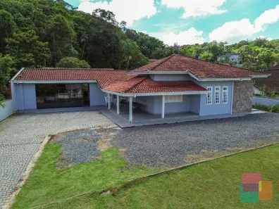 Casa com 3 Quartos à venda, 341m² no Glória, Joinville