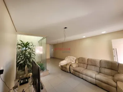 Sobrado com 3 Quartos à venda, 256m² no Santa Terezinha, São Bernardo do Campo