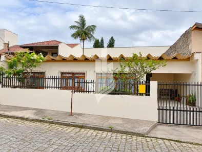 Casa com 4 Quartos à venda, 104m² no Velha Central, Blumenau