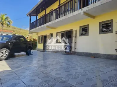 Sobrado com 6 Quartos à venda, 290m² no Loteamento Balneário Camburi, Caraguatatuba