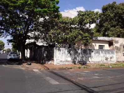 Lote/Terreno à venda, 360m² no Santa Mônica, Uberlândia