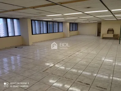 Sala Comercial com 2 Quartos para alugar, 401m² no Centro, Campinas