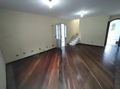 Sobrado com 2 Quartos para alugar, 165m² no Parque Ipê, São Paulo