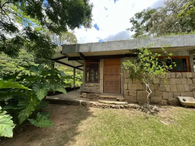 Casa com 3 Quartos para venda ou aluguel, 120m² no , Petrópolis