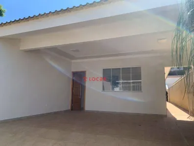 Casa com 3 Quartos para alugar, 110m² no Jardim Alvorada, Maringá