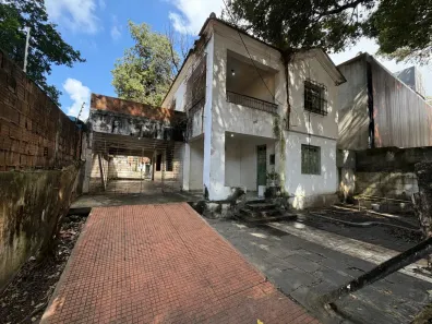 Casa com 4 Quartos à venda, 500m² no Santo Amaro, Recife