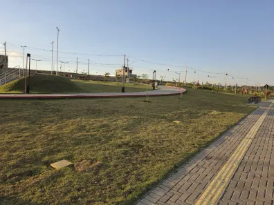 Lote/Terreno à venda, 270m² no Condomínio Vinhas, Senador Canedo