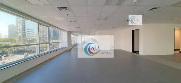 Sala Comercial à venda, 204m² no Jardim das Acácias, São Paulo