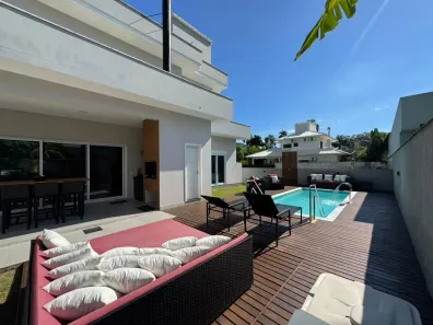 Casa de Condomínio com 4 Quartos à venda, 261m² no Cachoeira do Bom Jesus, Florianópolis