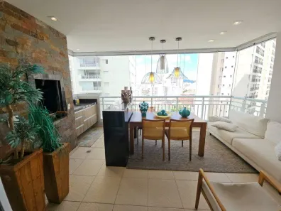 com 3 Quartos para alugar, 150m² no Marapé, Santos