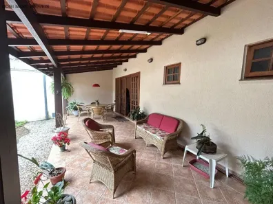 Sobrado com 3 Quartos à venda, 400m² no Vila Oliveira, Mogi das Cruzes