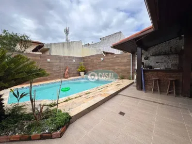 Casa com 4 Quartos à venda, 240m² no Piratininga, Niterói