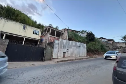 Lote/Terreno à venda, 135m² no Linhares, Juiz de Fora