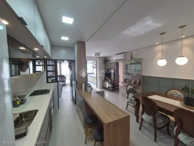 Apartamento com 2 Quartos à venda, 83m² no Córrego Grande, Florianópolis