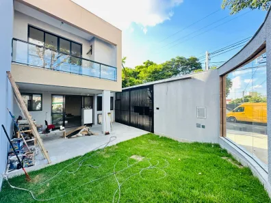Casa com 3 Quartos à venda, 184m² no Vila Cloris, Belo Horizonte